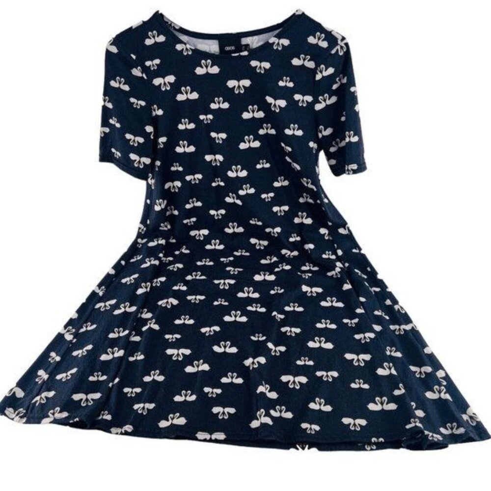 ASOS Maternity Dress size 4 Stretch Knit Swans Black White Short sleeve Pullover